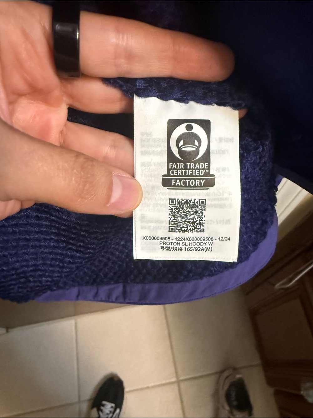 Arc'teryx Purple Women’s Proton SL Hoody - Picture 4 of 4